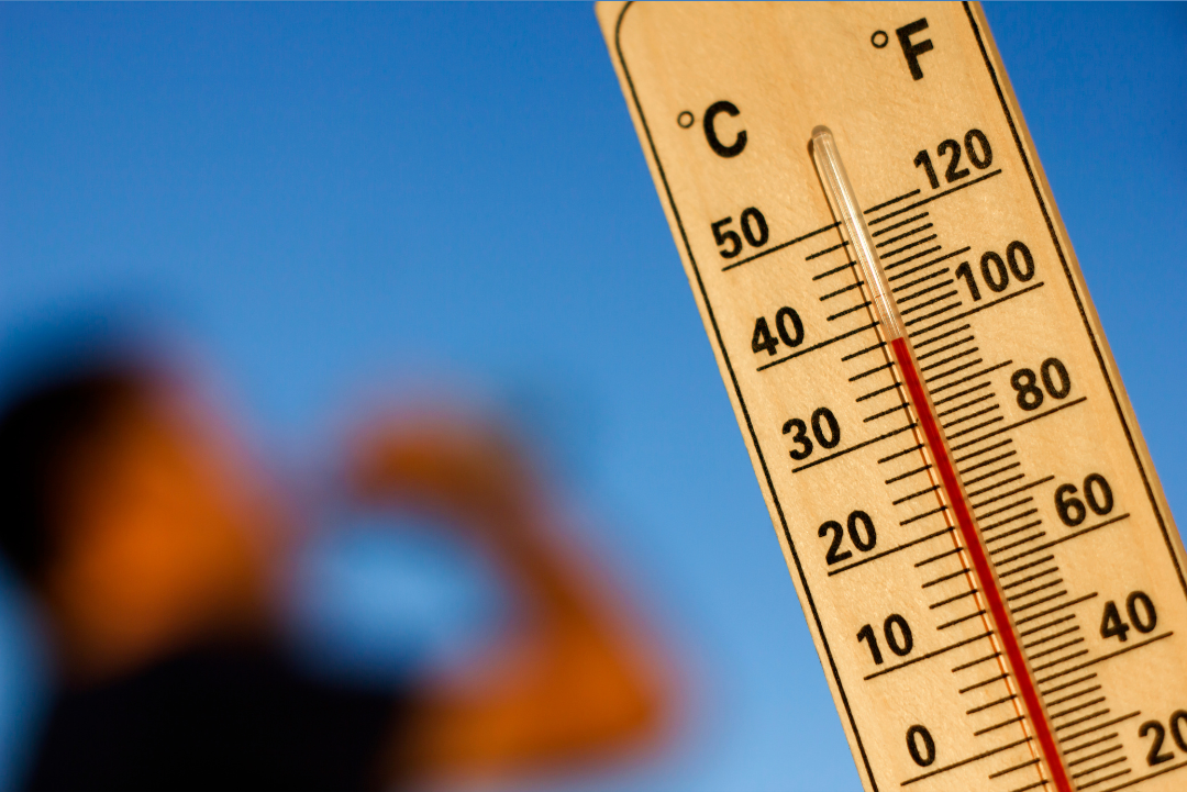 🥵 How to Survive Extreme Heat This Summer: 5 Smart Tips to Stay Safe & Cool